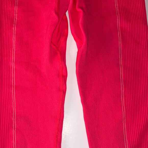 Gymshark Ultra Seamless Leggings | NWOT | Sz S - Picture 4 of 9